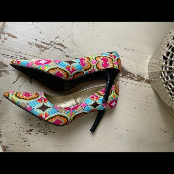 NWT - Picture 3 of 7